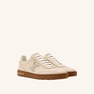 Sell luxury shoes to PERIMI